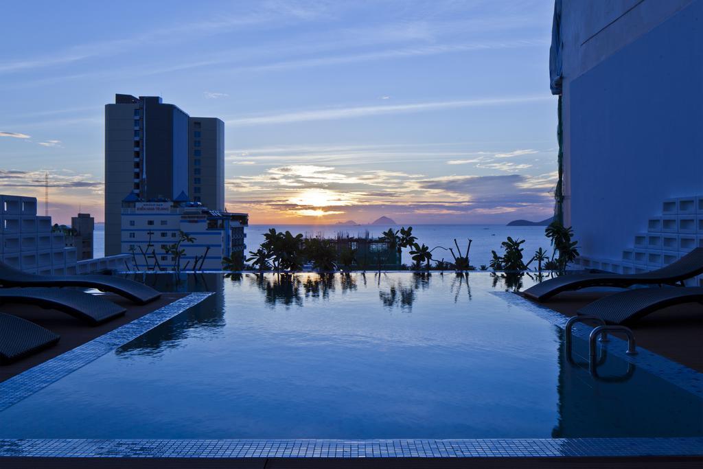 Holiday Hotel Nha Trang Exterior foto