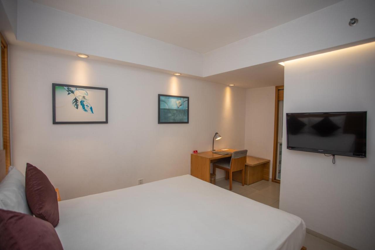 Holiday Hotel Nha Trang Exterior foto