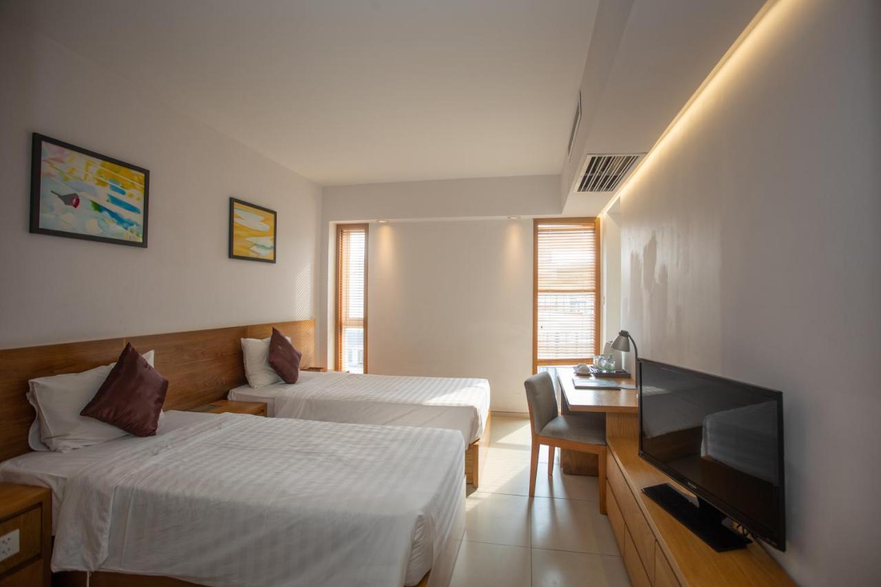 Holiday Hotel Nha Trang Exterior foto