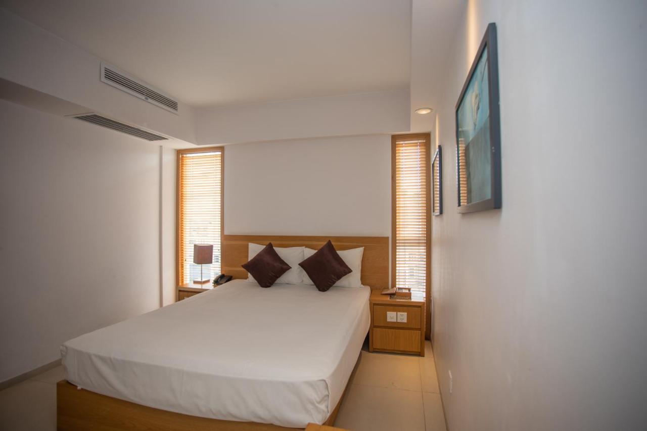 Holiday Hotel Nha Trang Exterior foto