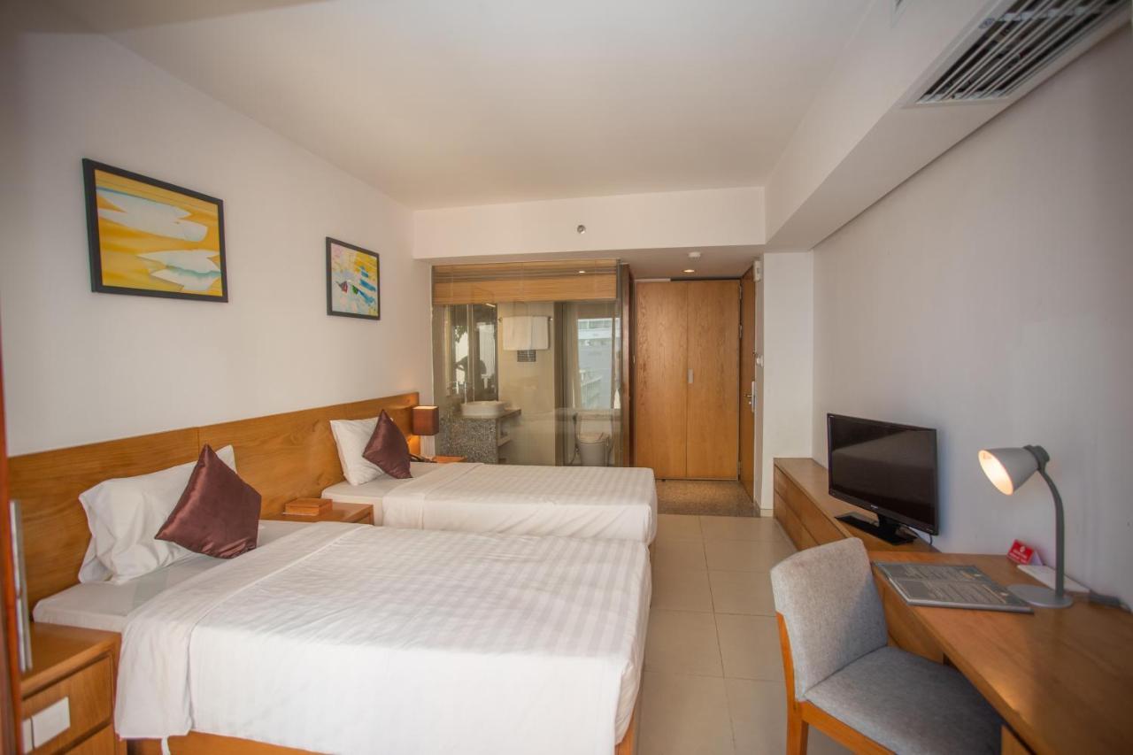 Holiday Hotel Nha Trang Exterior foto