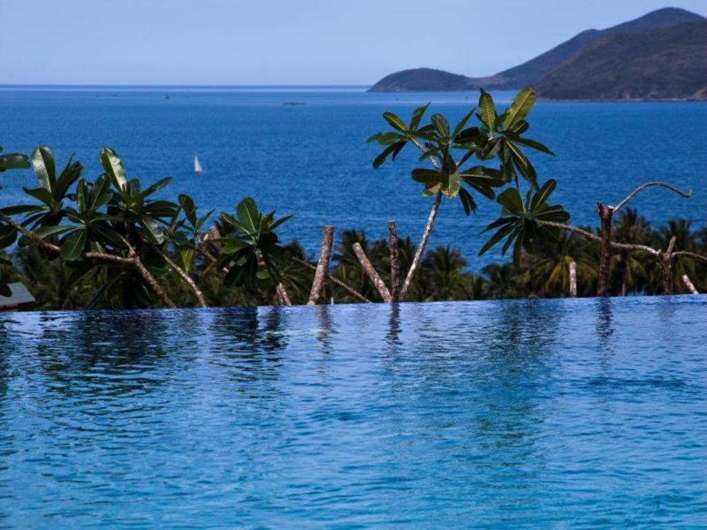 Holiday Hotel Nha Trang Exterior foto